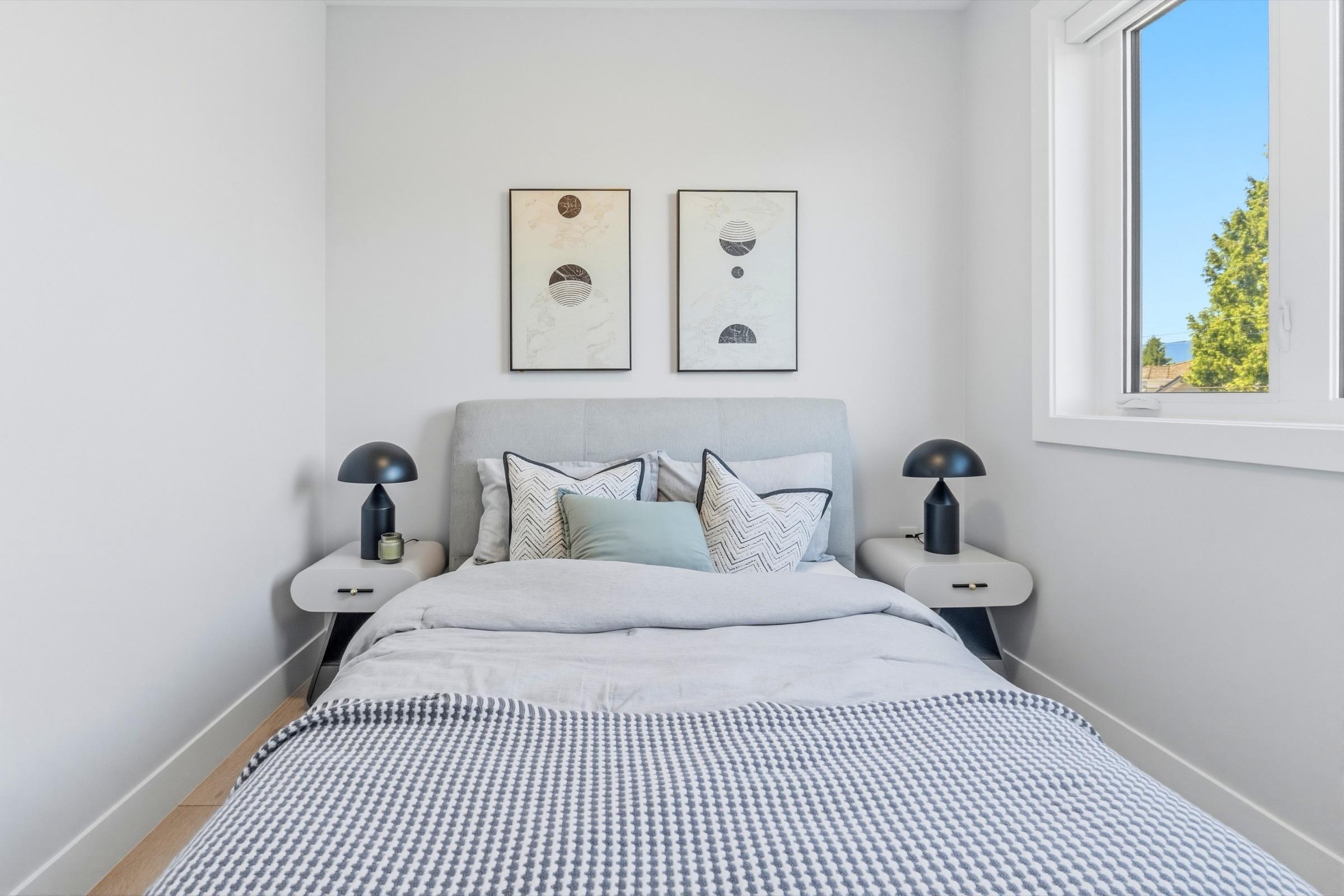 2743 McGill Street — frame 9