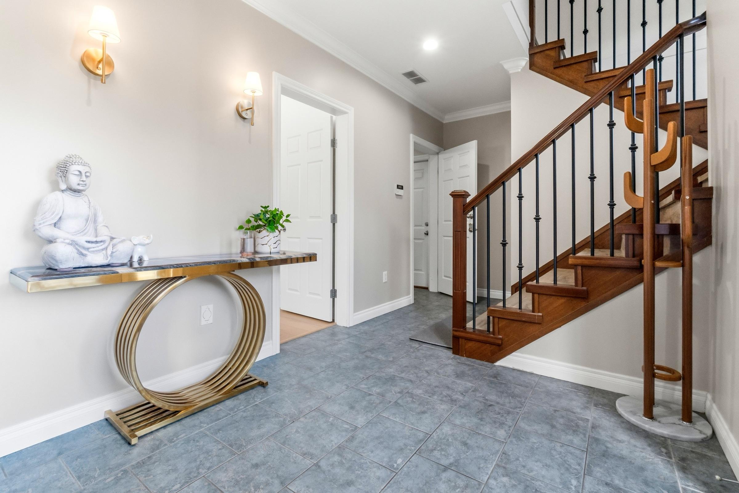 36021 Spyglass Court — frame 3