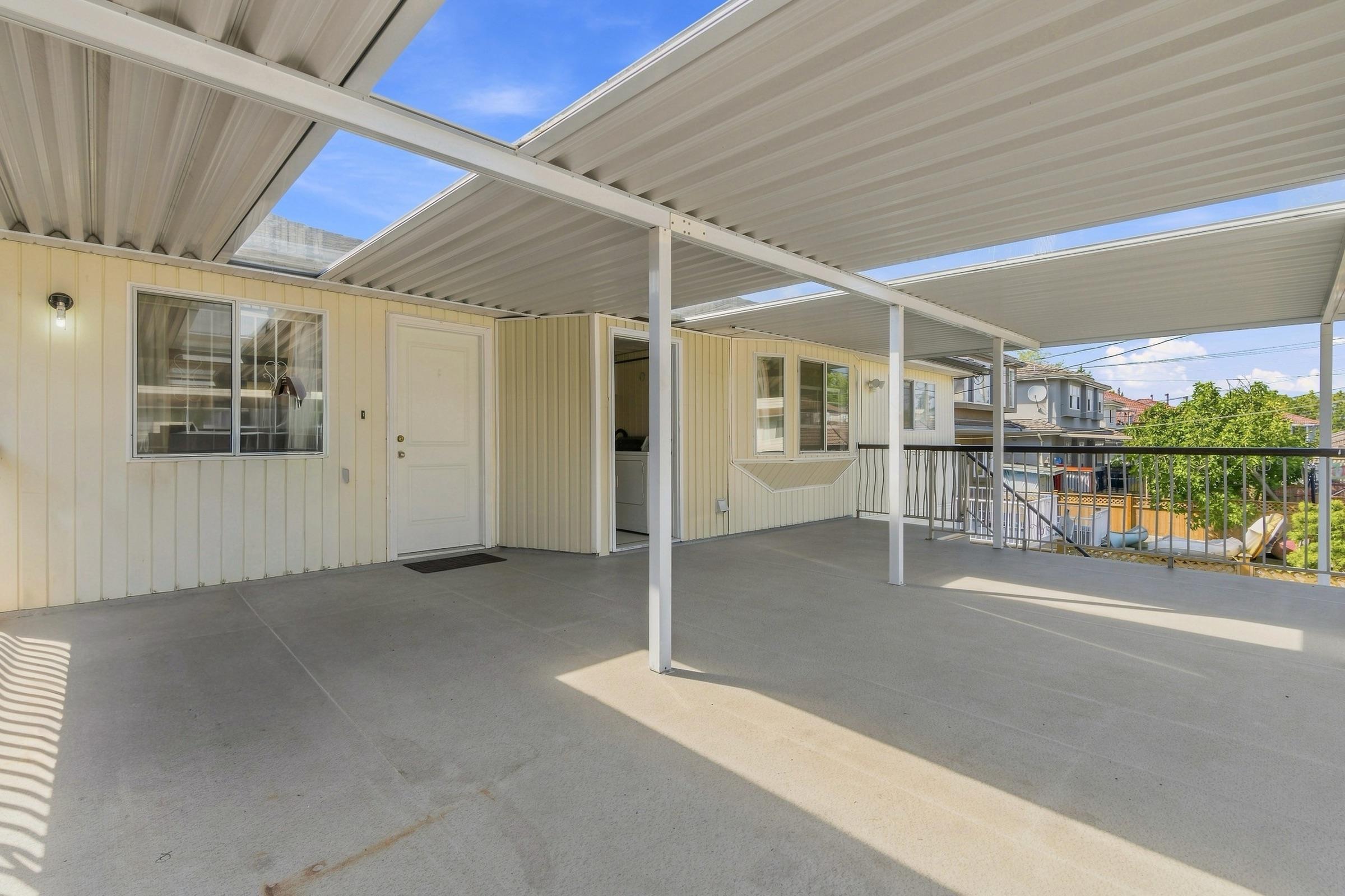 6070 Lanark Street — frame 9