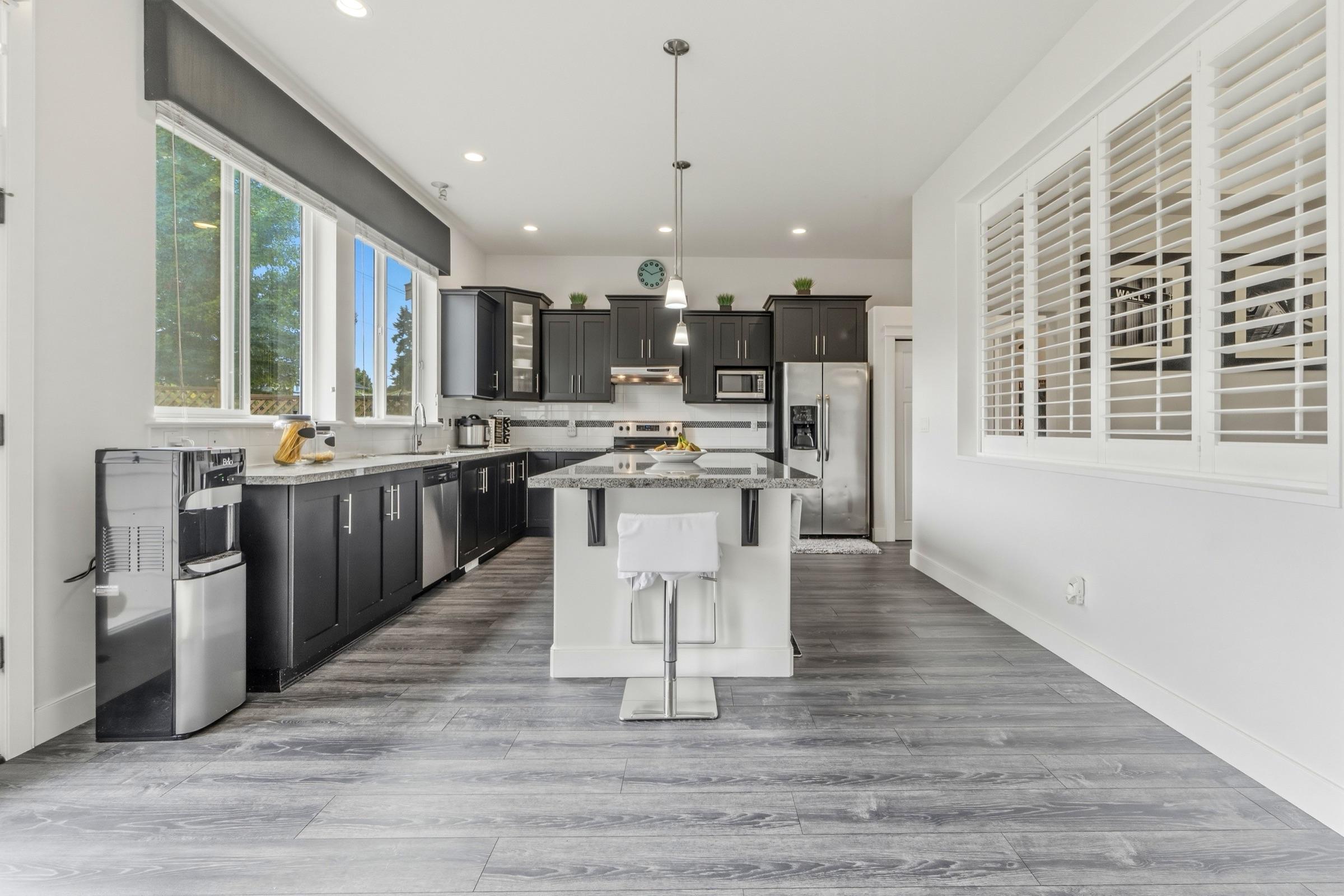 8256 Trondheim Drive — frame 3