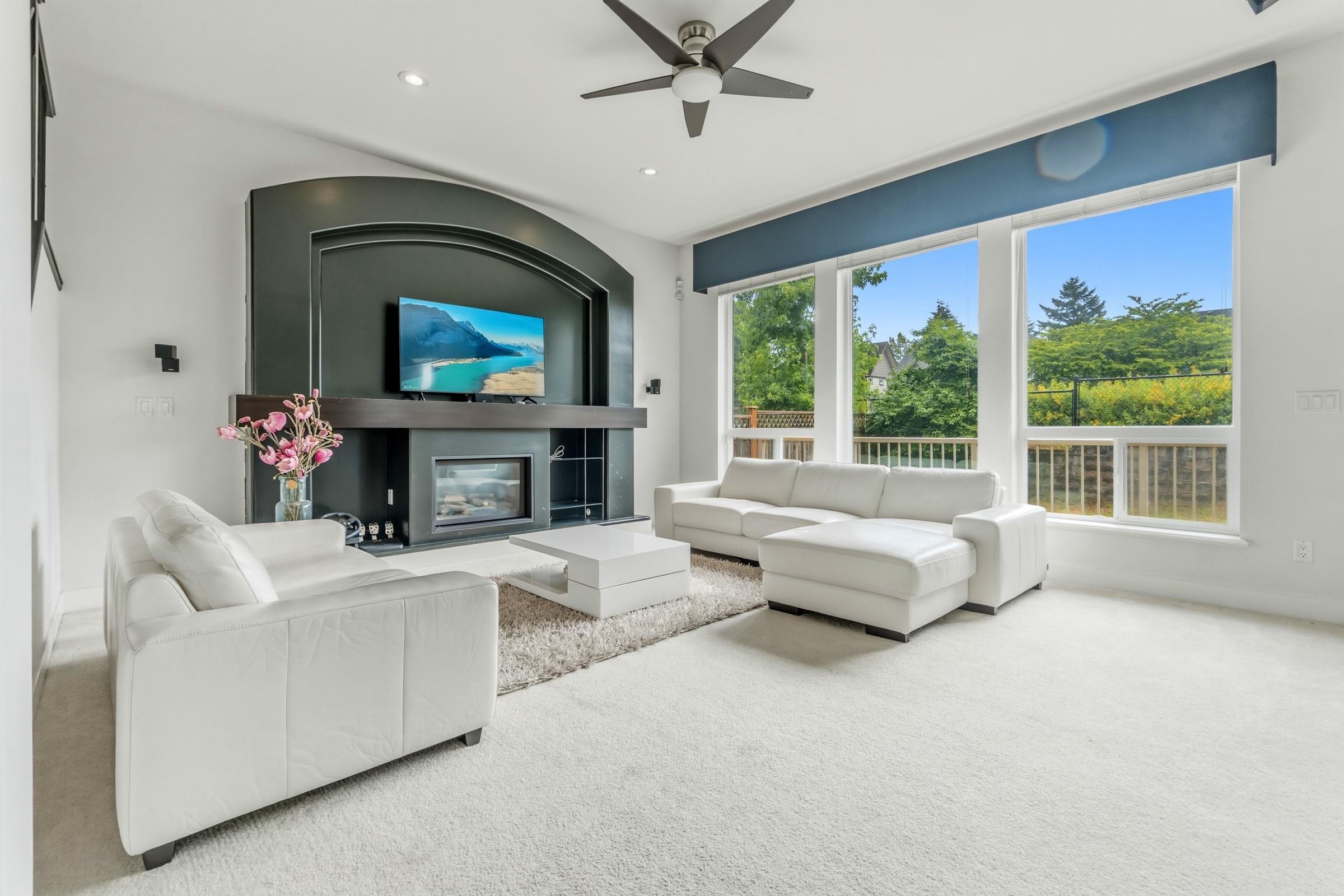 8256 Trondheim Drive — frame 5