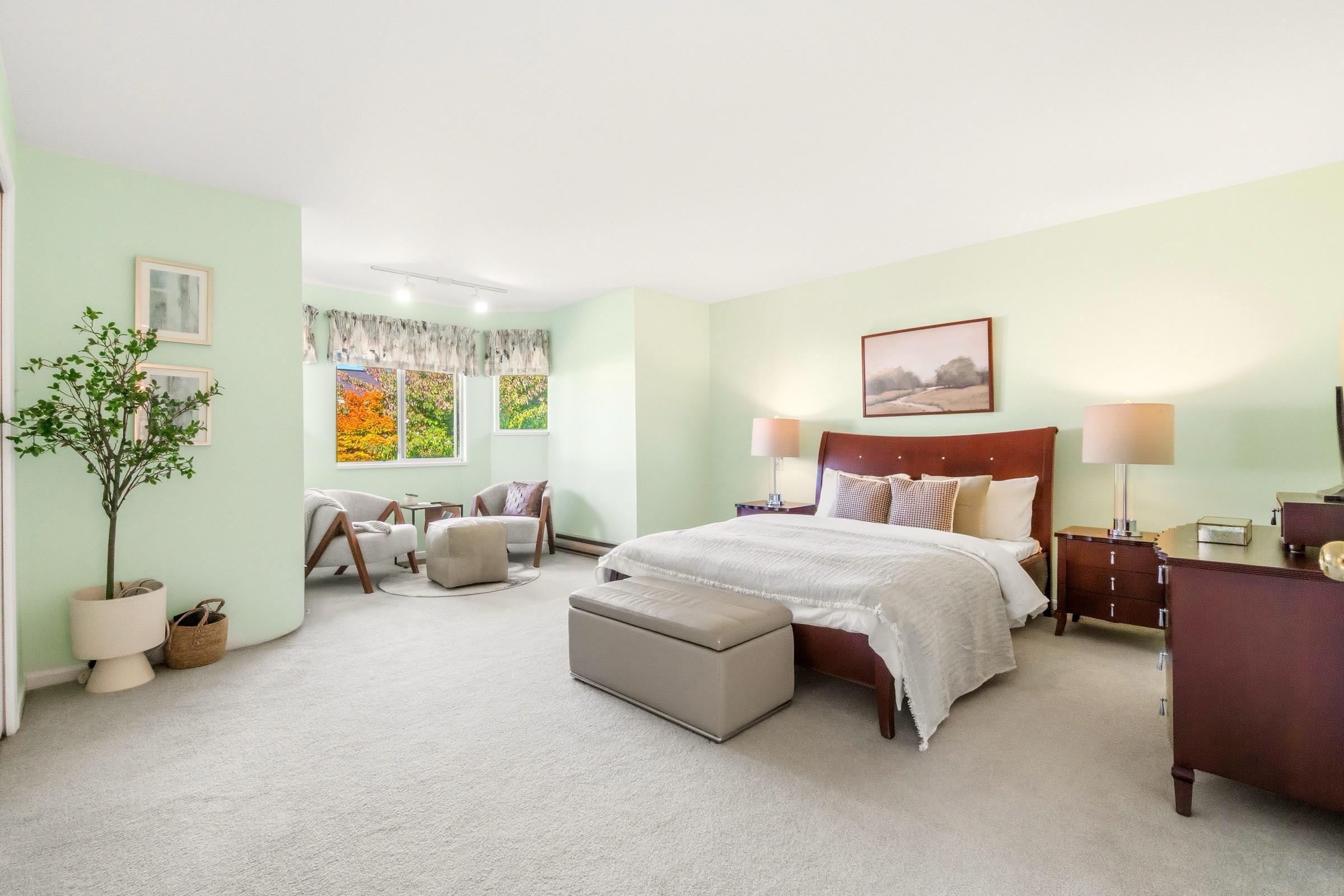 865 Ruckle Court — frame 3