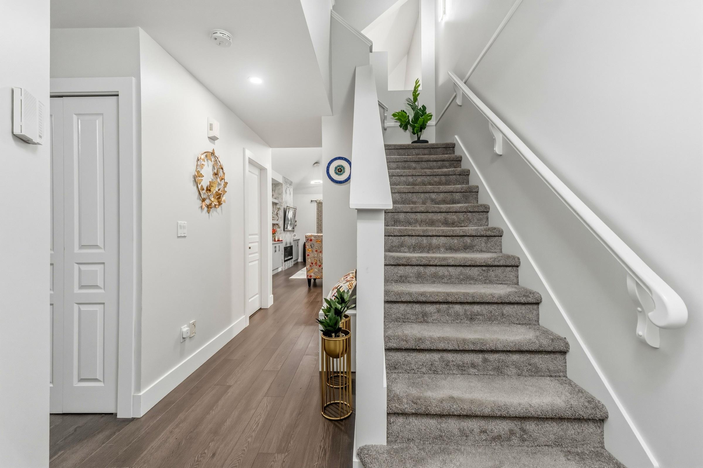 Unit 2 — 12918 58 Avenue — frame 12