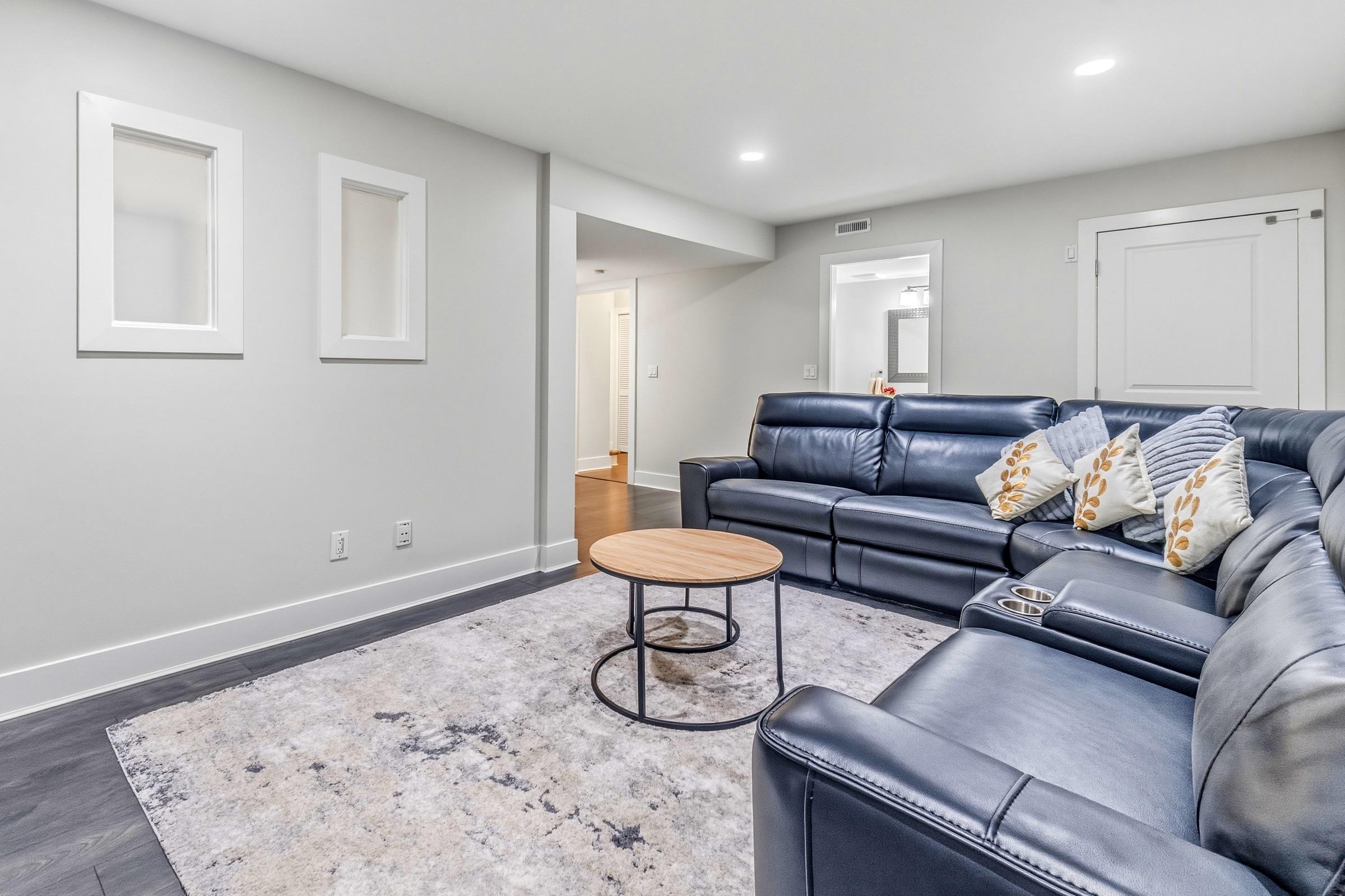 Unit 2 — 12918 58 Avenue — frame 37