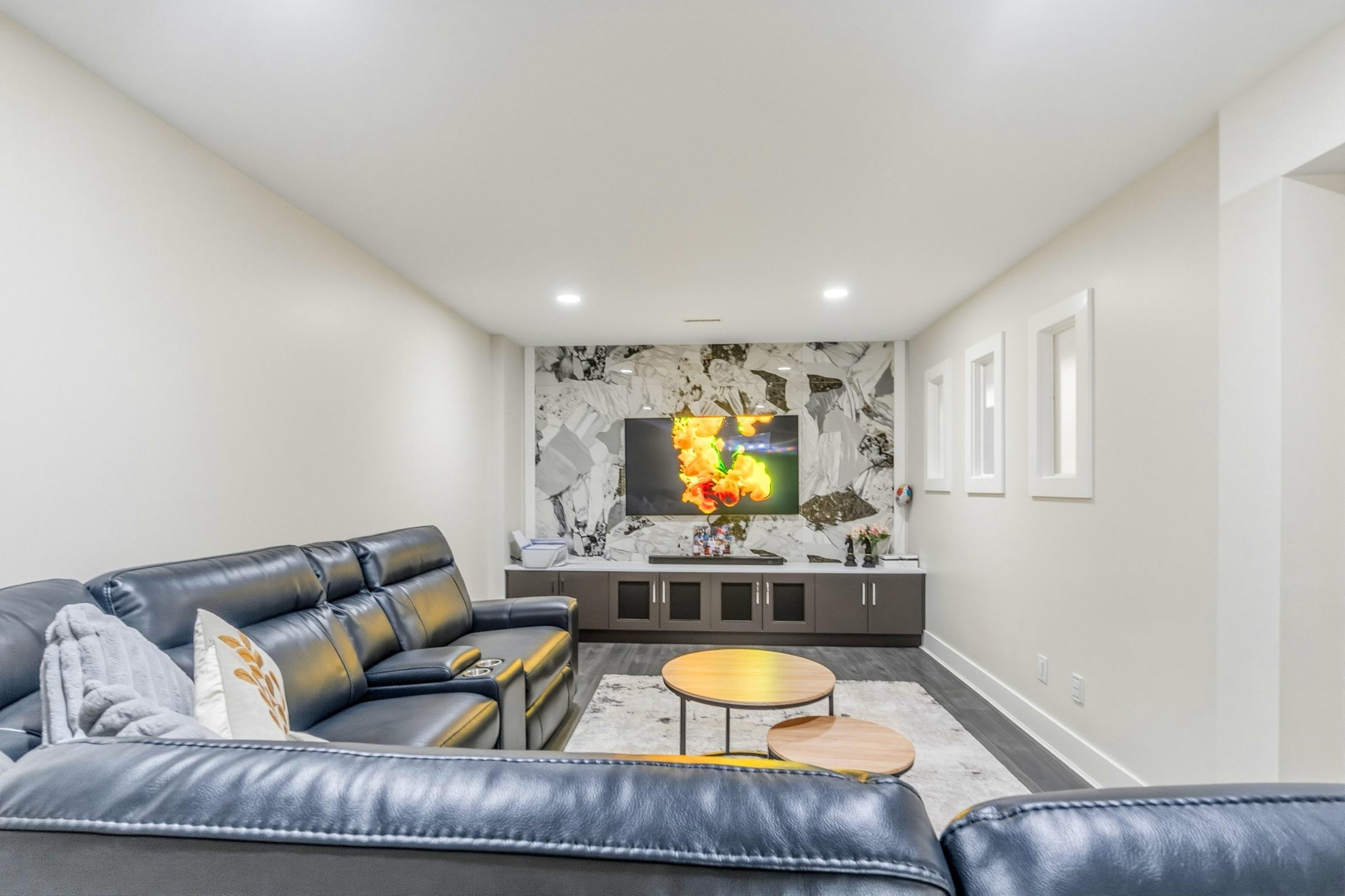 Unit 2 — 12918 58 Avenue — frame 39