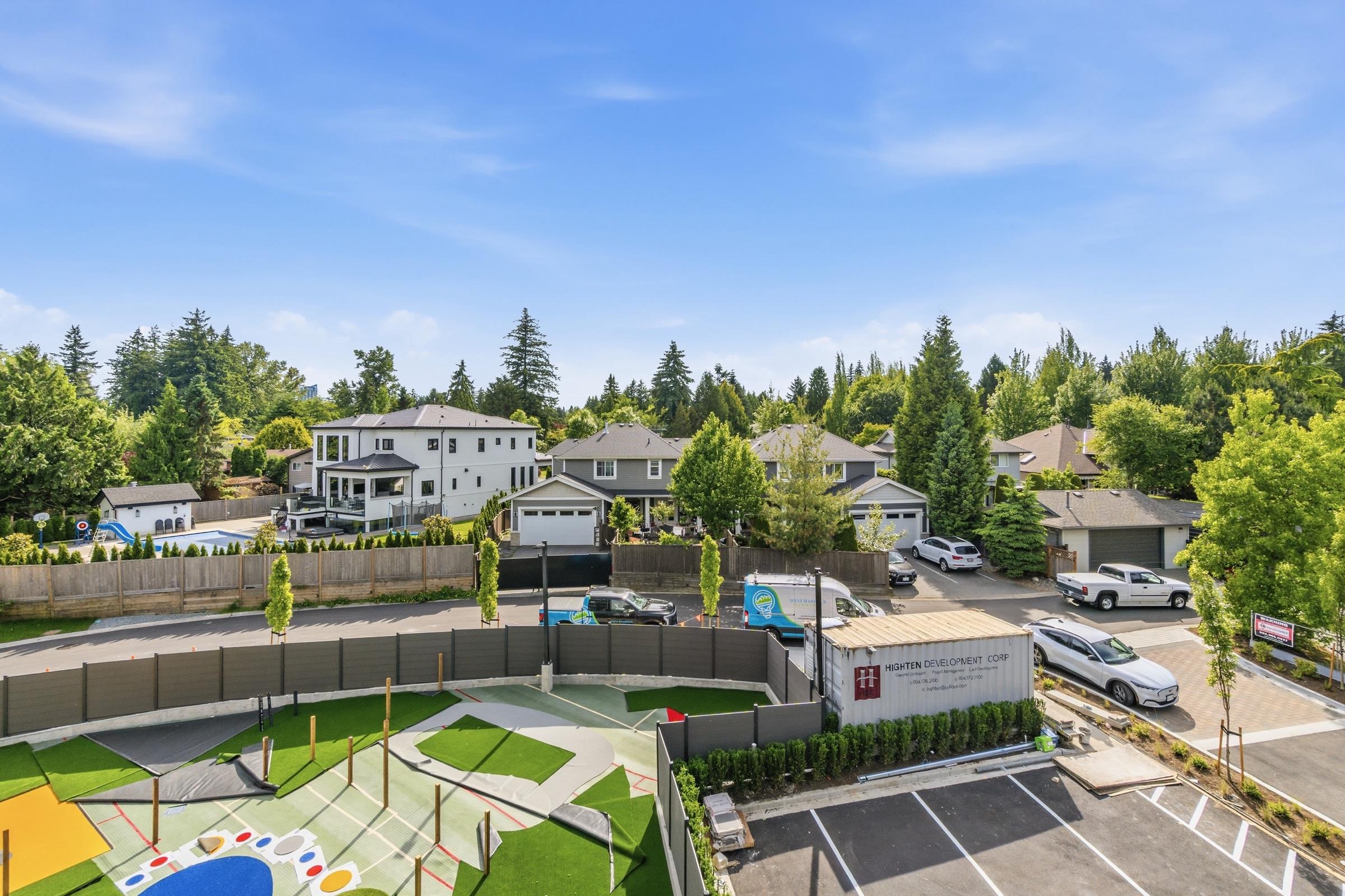 2233 156 Street — frame 17
