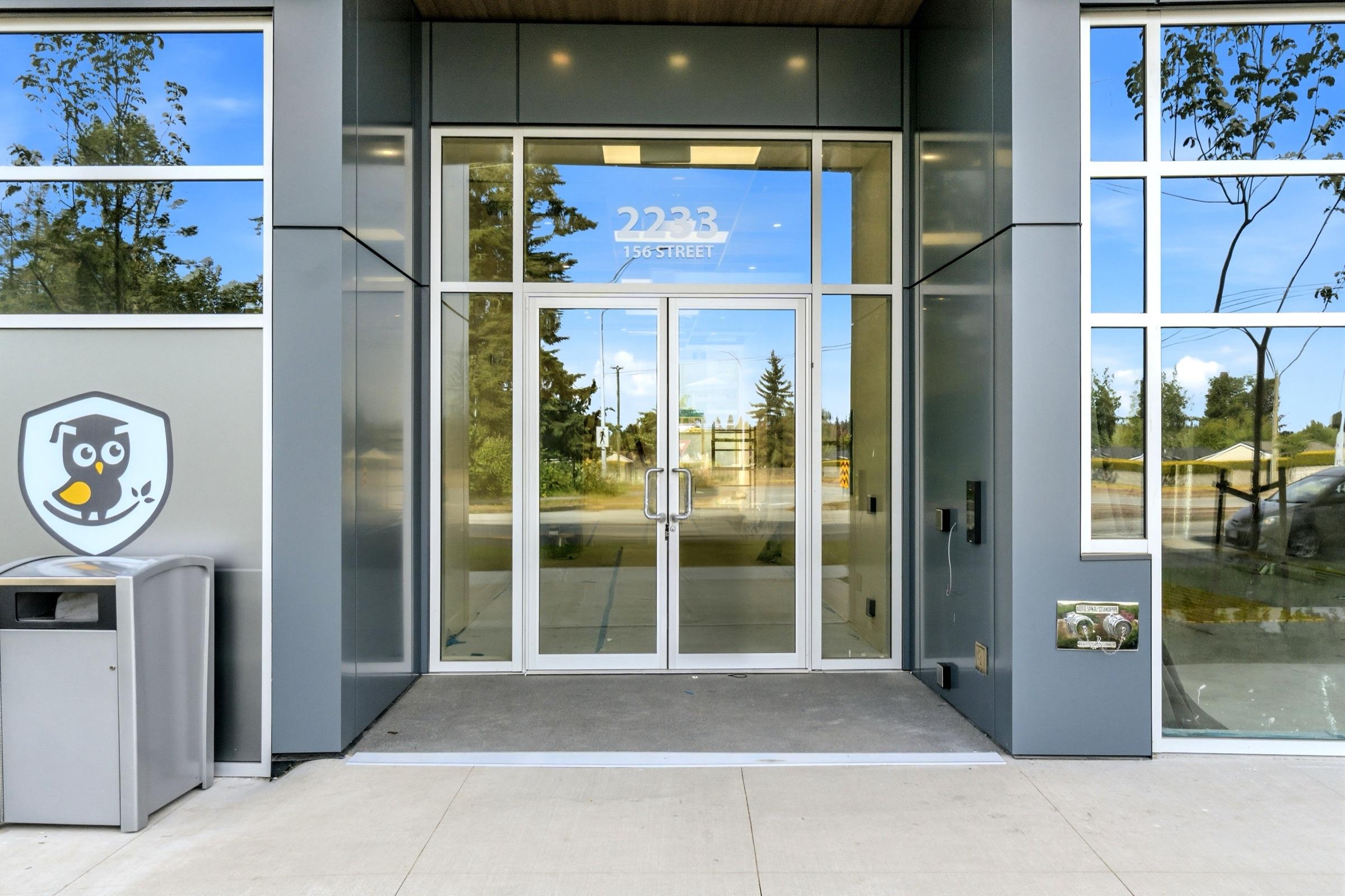 2233 156 Street — frame 25