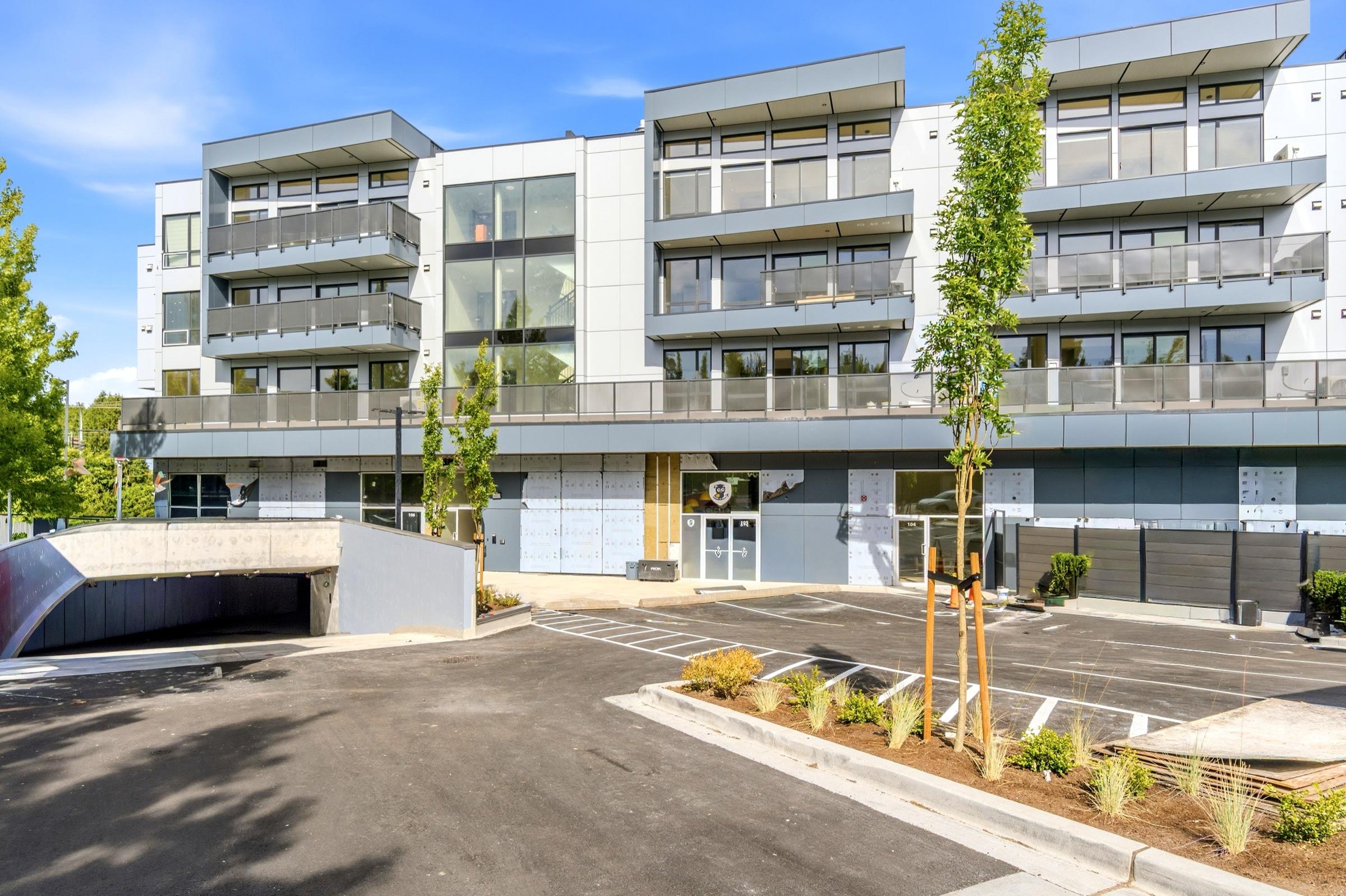 2233 156 Street — frame 26